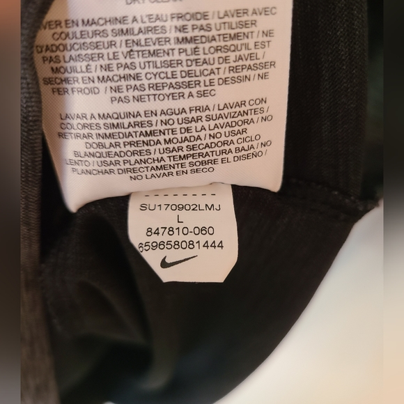 Nike - Grey 3/4 Dri-fit Training Top - Size  L - Picture 8 of 9